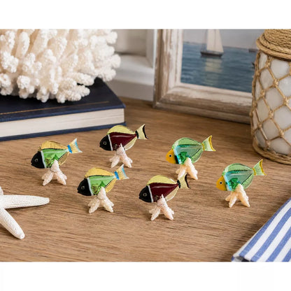 Juego de seis figurillas de peces de vidrio con base de estrella de mar